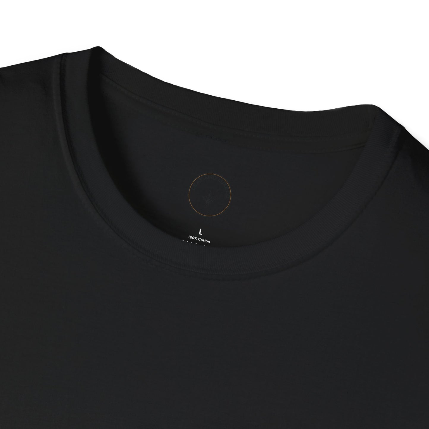 Pure Earth Basic Tee - Sustainable Everyday Comfort